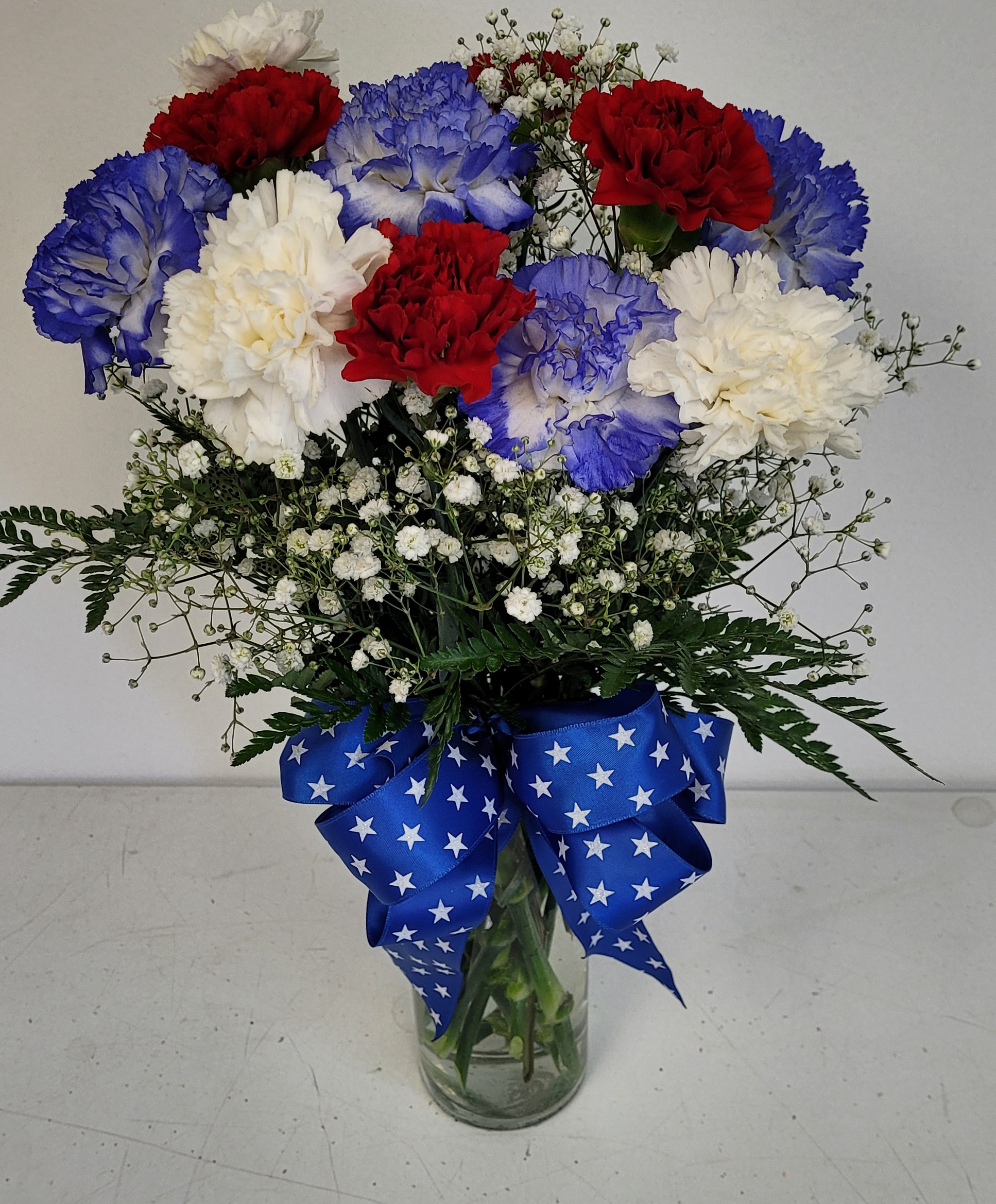 1 Dozen Carnations Red-White and Blue