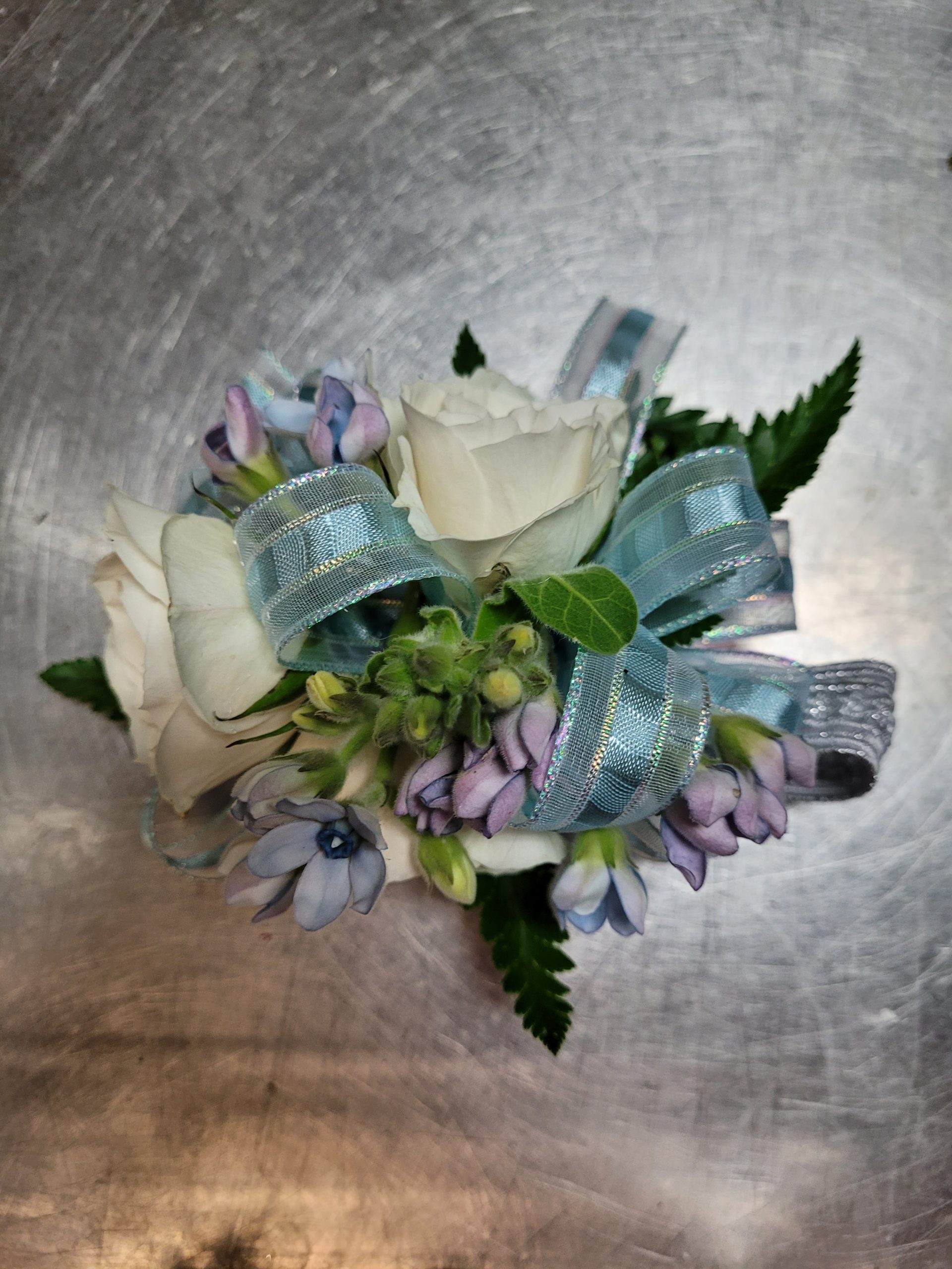 Wrist Corsage-Bout Combo package - Image 4